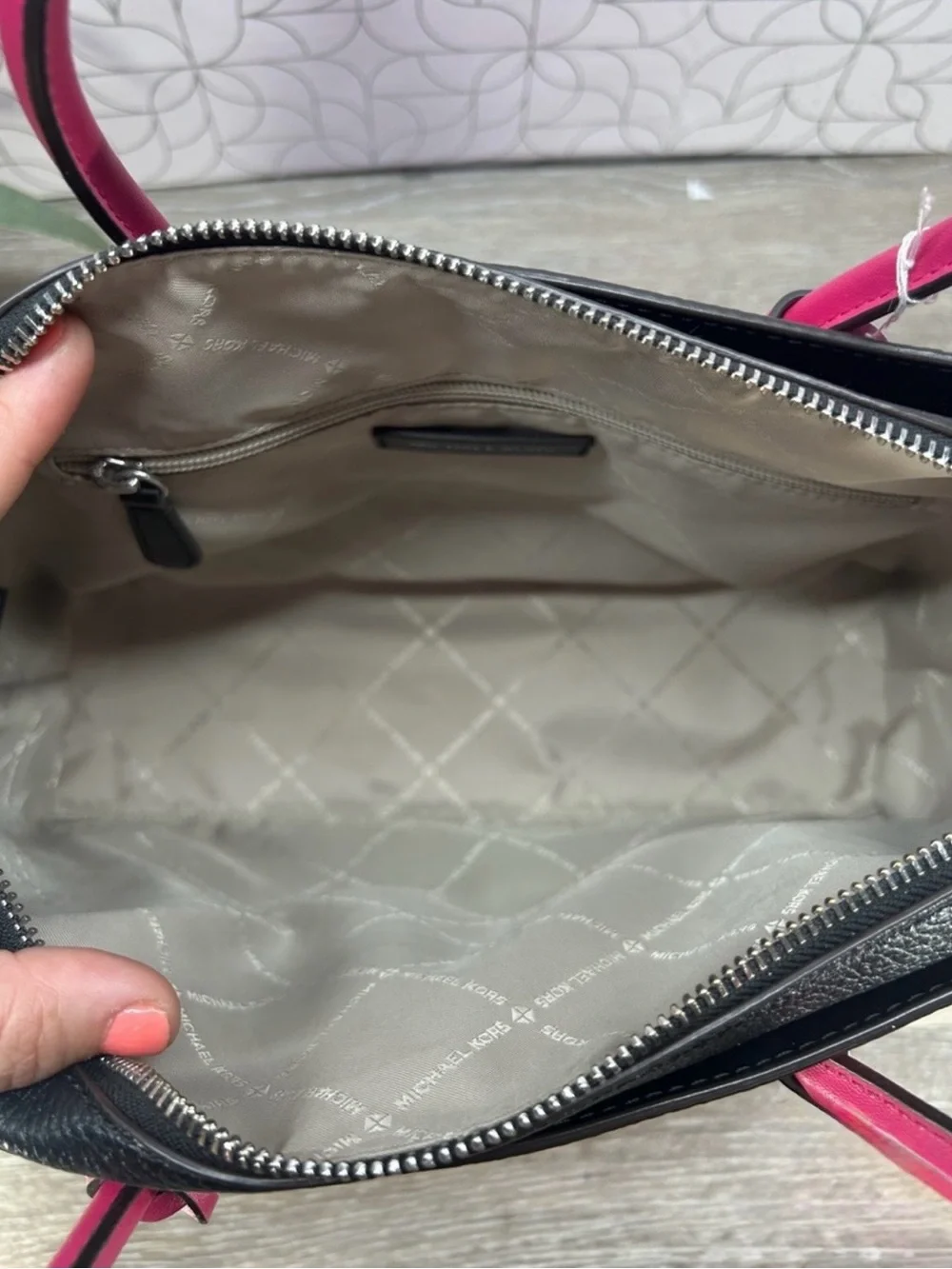 Michael Kors Mercer Medium Color-Block Belted Satchel! Preowned!